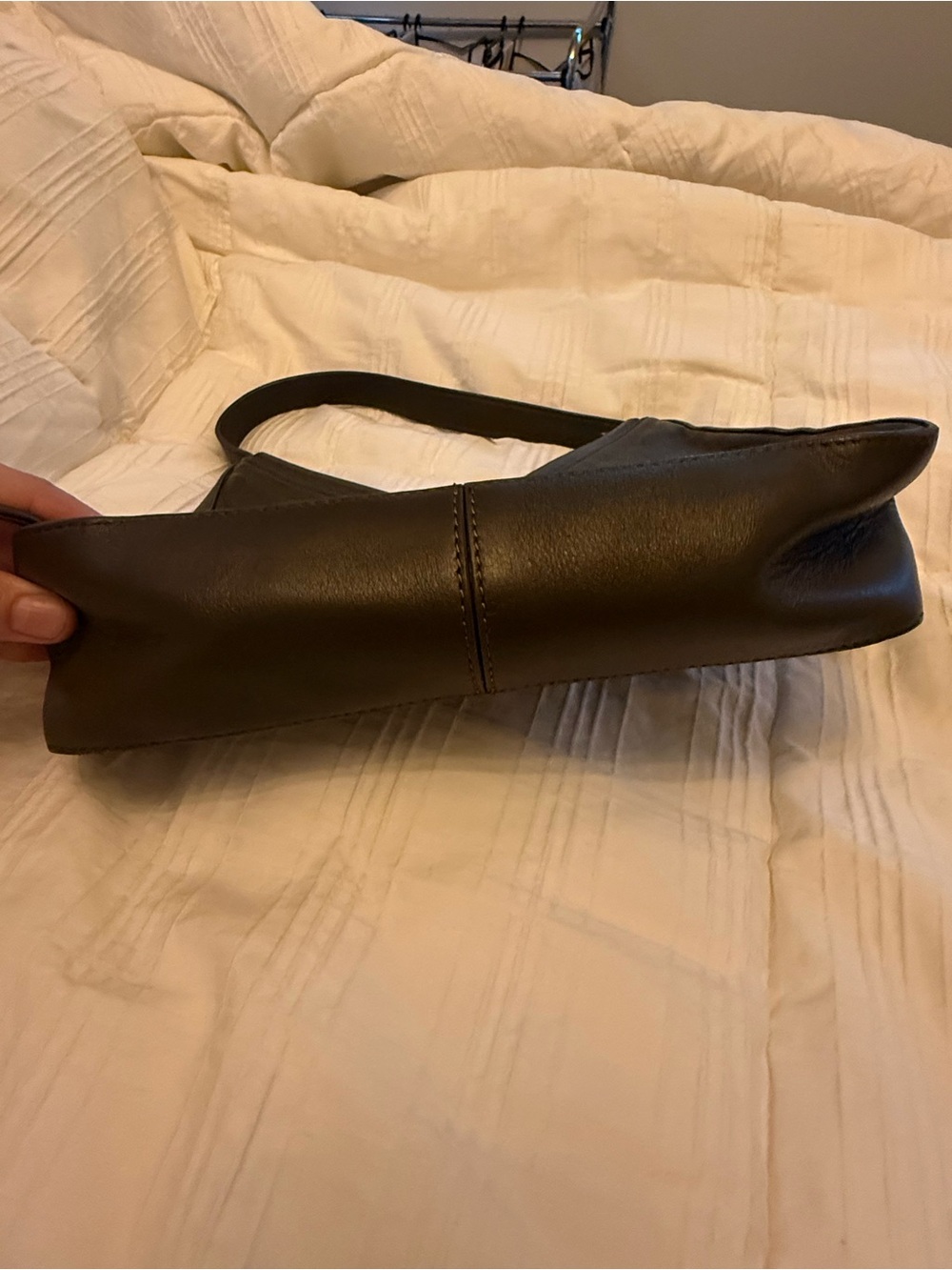 Reformation Medium Chiara Bag in Olive - Picture 4 of 5